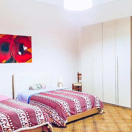 Апартаменты La Casa Dei Colori Джовинаццо Экстерьер фото